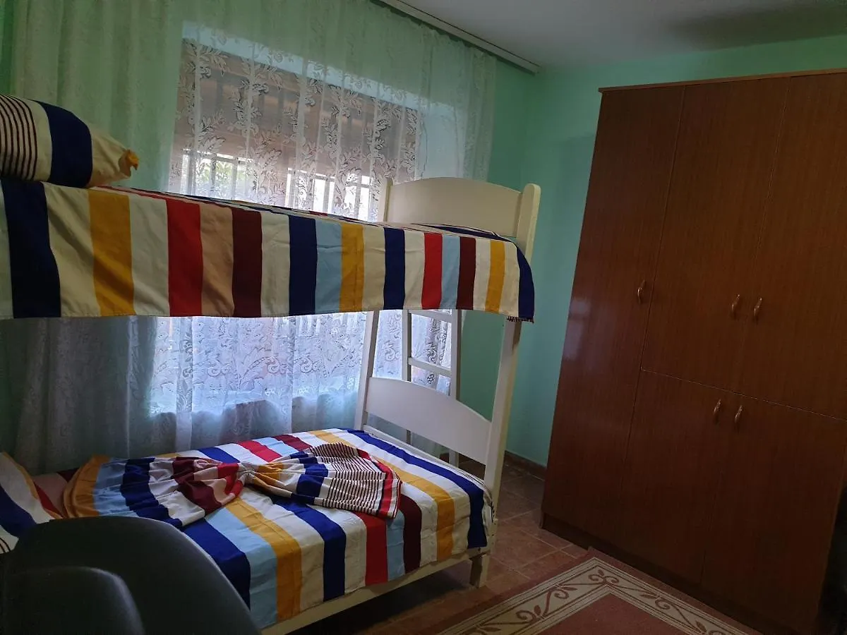 Vila Koltrina Shkodër 0*,
